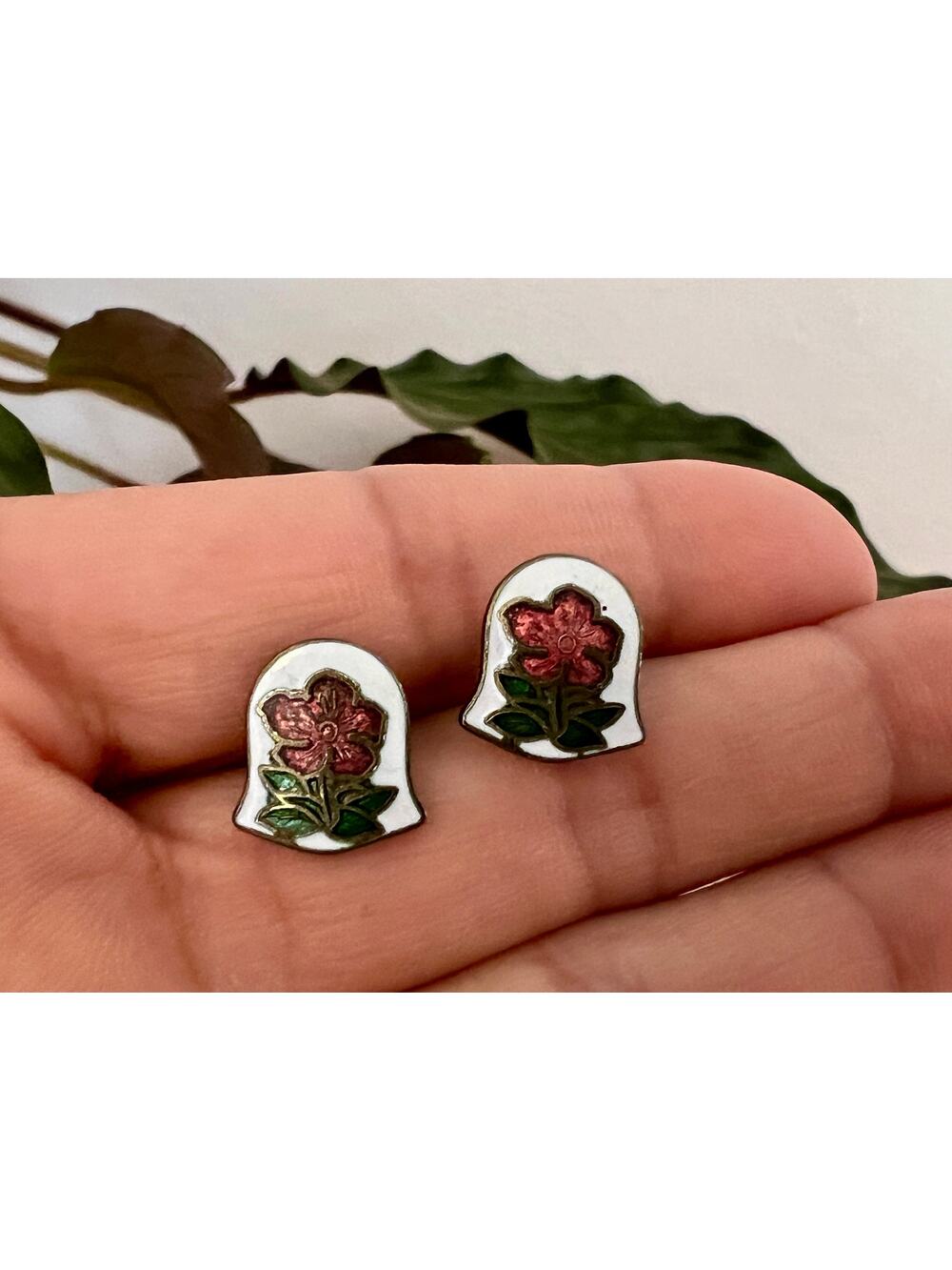 Vintage Bell-Shaped Floral Enamel Stud Earrings